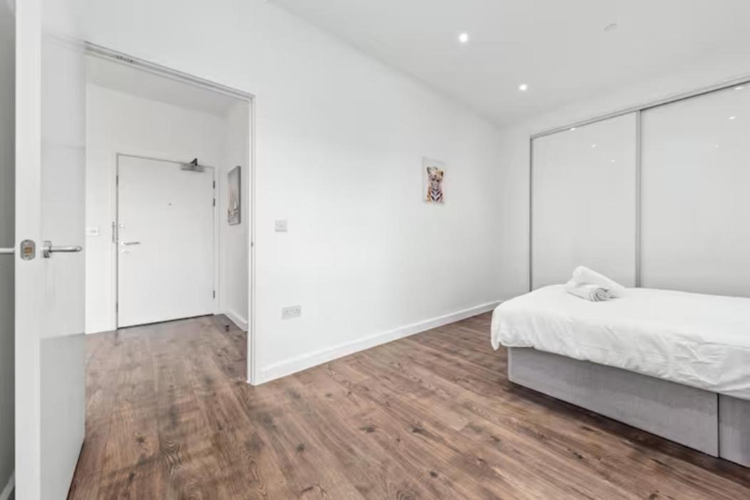 Cosy City Oasis 1Br 15 Mins To London Bridge Dp383 クロイドン エクステリア 写真