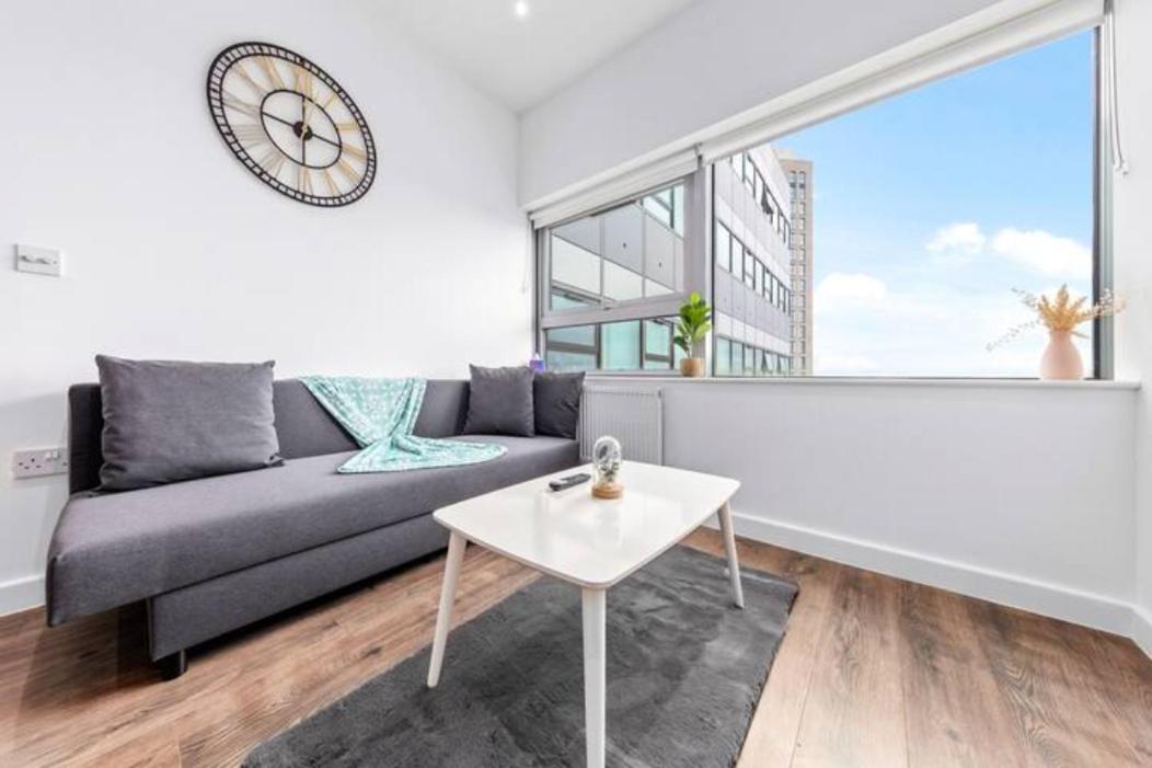 Cosy City Oasis 1Br 15 Mins To London Bridge Dp383 クロイドン エクステリア 写真